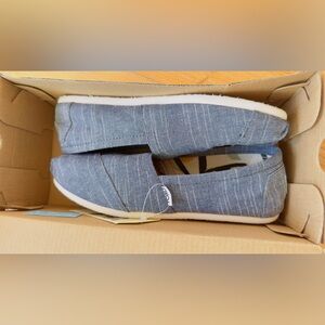 Toms Women's Blue Slip-On Shoes